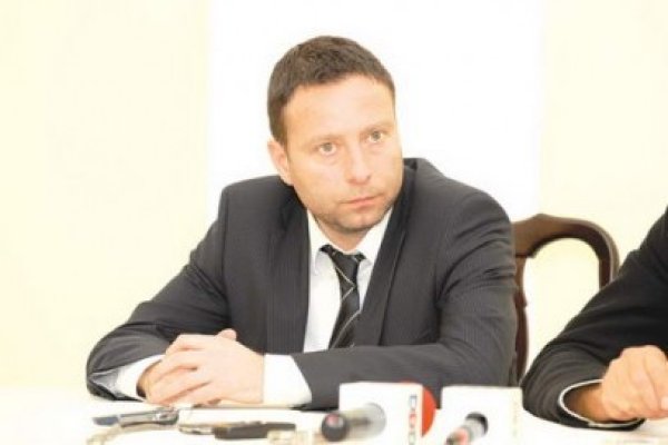 Numiri de secretari de stat şi consilieri de stat